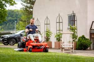 Ariens Zero-Turn model EDGE on the lawn