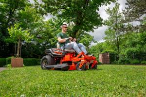Ariens Zero-Turn model EDGE on the lawn