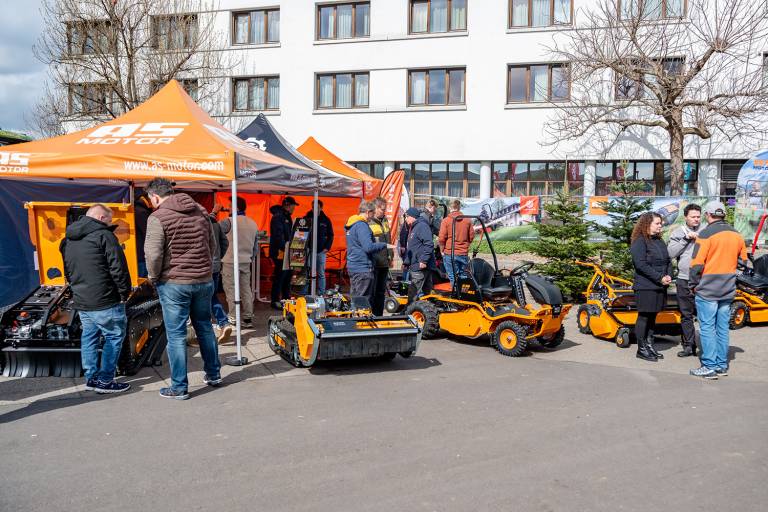 AriensCo with the brands Ariens and AS-Motor at their booth at this years fair: ForstLIve in Offenburg. Presenting their new products to visitors.